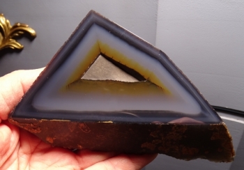 Polyhedroid Agate from Paraiba, Brazil [db_pics/pics/DSC04989.jpg]