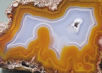 Moroccan Agate from Agouim, Ouarzazate, Morocco [db_pics/pics/MGA04-image2.JPG]