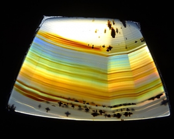 Montana Moss Agate w/Rainbow Iris from Yellowstone River Alluvial Gravels, Montana, USA [db_pics/pics/RMA107-image.JPG]