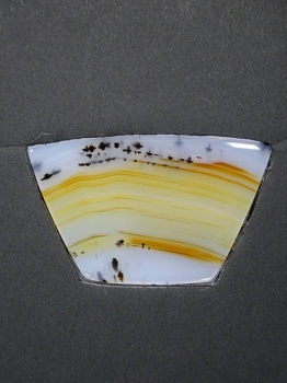 Montana Moss Agate w/Rainbow Iris from Yellowstone River Alluvial Gravels, Montana, USA [db_pics/pics/RMA107-image3.JPG]