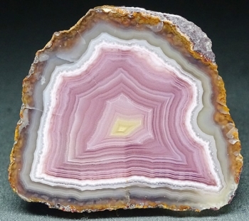 Coyamito Agate from Rancho Coyamito, Sierra Gallegos, Chihuahua, Mexico [db_pics/pics/TAT07-image2.JPG]