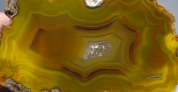 Condor Agate from San Rafael, Mendoza Province, Argentina [db_pics/pics/b_DSC05158.jpg]