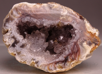 Ocho Agate (Oco) from Tres Pinheiros, Rio Grande do Sul, Brazil [db_pics/pics/b_DSC06035.jpg]