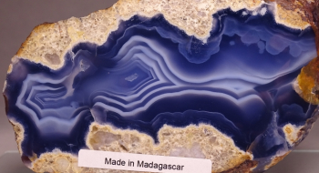Madagascar Blue Agate from Madagascar [db_pics/pics/b_DSC06058.jpg]