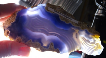 Madagascar Blue Agate from Madagascar [db_pics/pics/b_DSC06074.jpg]